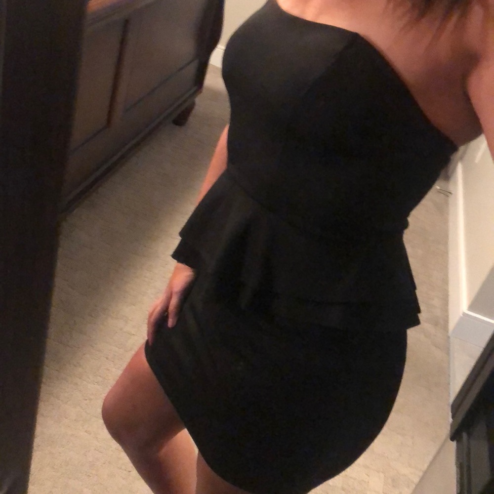 Black Strapless Size M Dress